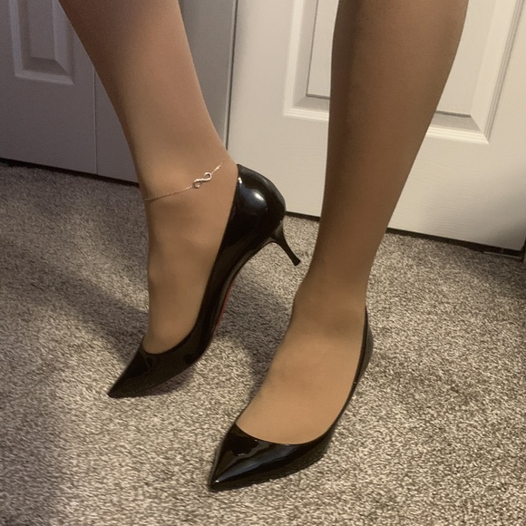 Used Christian Louboutin Pigalle Follies 55 Patent Black Size 42 - Picture 12 of 14